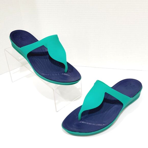 Crocs Rio Flip Flops Womens Sz 10 Teal Green Navy Blue Jelly Thong Slide Sandals - Picture 2 of 11